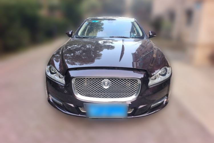 Used Jaguar XJ 2013 XJL 2.0T Elegance Business Edition Front