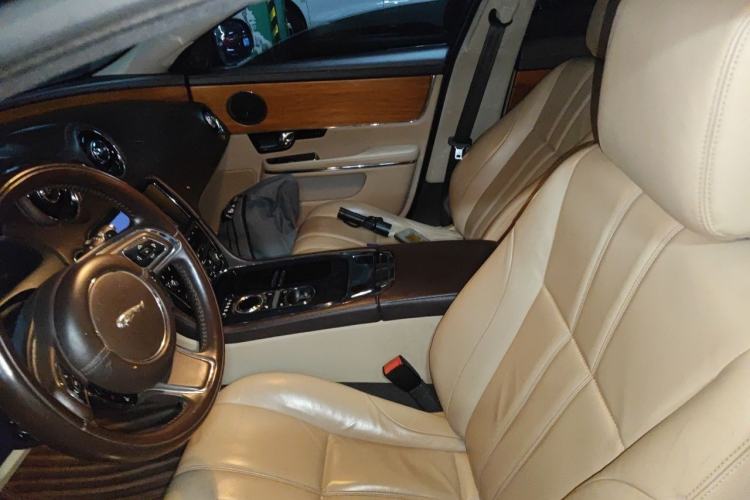 Used Jaguar XJ 2013 XJL 2.0T Elegance Business Edition Left Front Seat