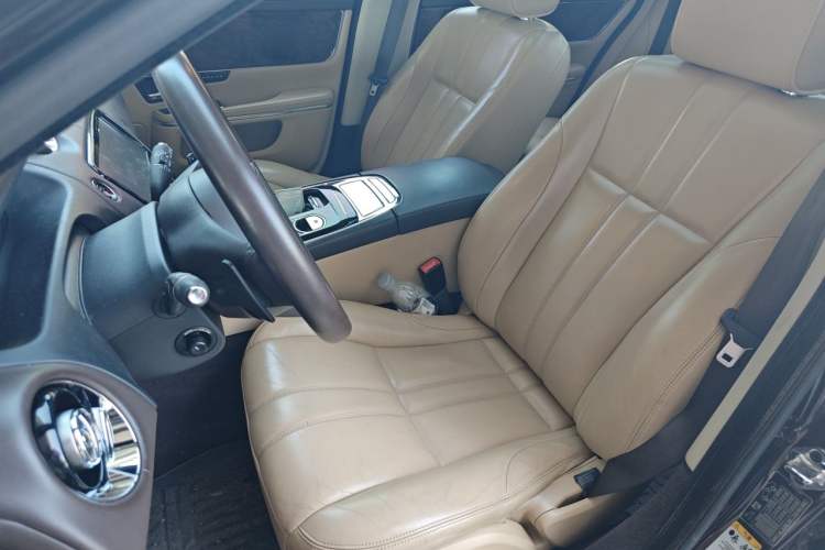 Used Jaguar XJ 2013 XJL 3.0 SC Panoramic Business Edition Left Front Seat