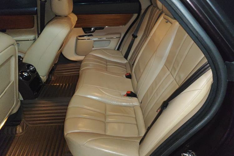 Used Jaguar XJ 2013 XJL 2.0T Elegance Business Edition Left Rear Seat