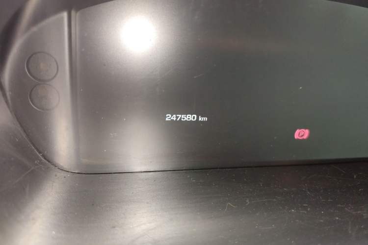 Used Jaguar XJ 2013 XJL 3.0 SC Panoramic Business Edition Odometer Close Up