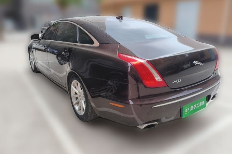 Used Jaguar XJ 2013 XJL 2.0T Panoramic Business Edition Rear Left 45 Deg