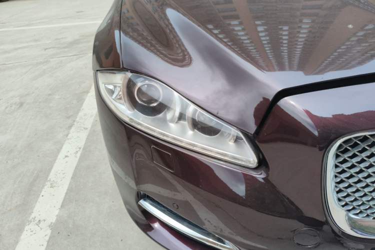 Used Jaguar XJ 2013 XJL 2.0T Panoramic Business Edition Right Front Headlight