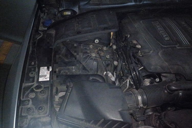 Used Jaguar XJ 2013 XJL 3.0 SC Cambridge Limited Edition Engine Bay Right