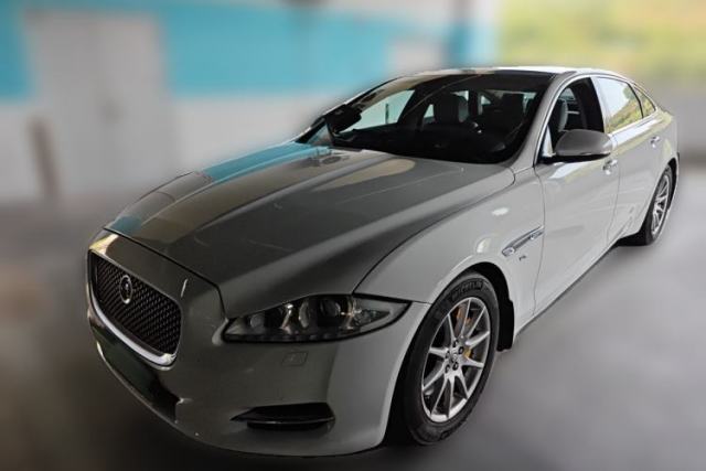 Used Jaguar XJ 2013 XJL 3.0 SC Panoramic Business Edition