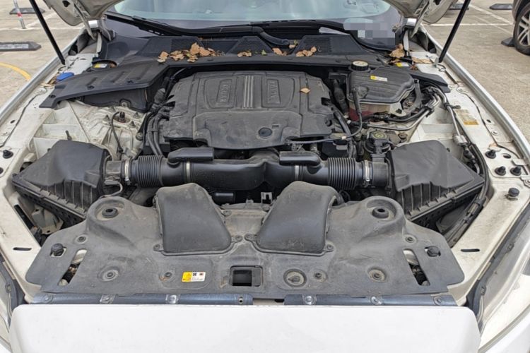 Used Jaguar XJ 2013 XJL 3.0 SC Panoramic Business Edition Engine Bay