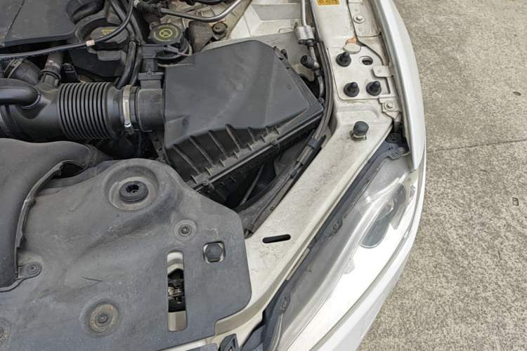 Used Jaguar XJ 2013 XJL 3.0 SC Panoramic Business Edition Engine Bay Left