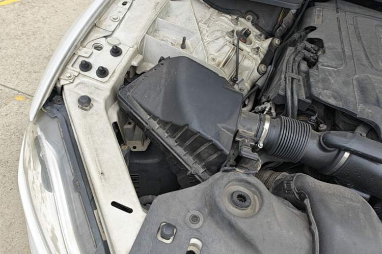 Used Jaguar XJ 2013 XJL 3.0 SC Panoramic Business Edition Engine Bay Right