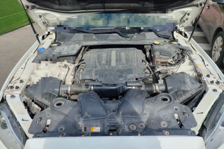 Used Jaguar XJ 2013 XJL 3.0 SC Panoramic Business Edition Engine Bay