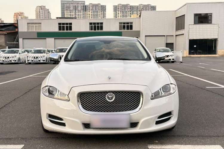 Used Jaguar XJ 2013 XJL 3.0 SC Cambridge Limited Edition Exterior 1