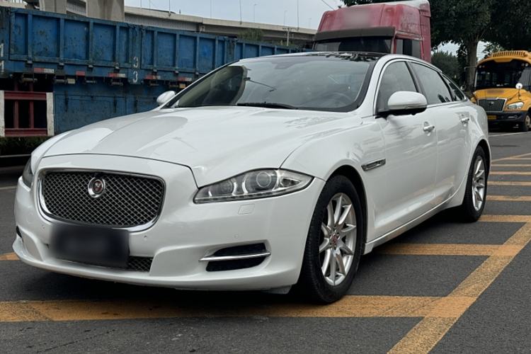 Used Jaguar XJ 2013 XJL 2.0T Elegance Business Edition Exterior 3