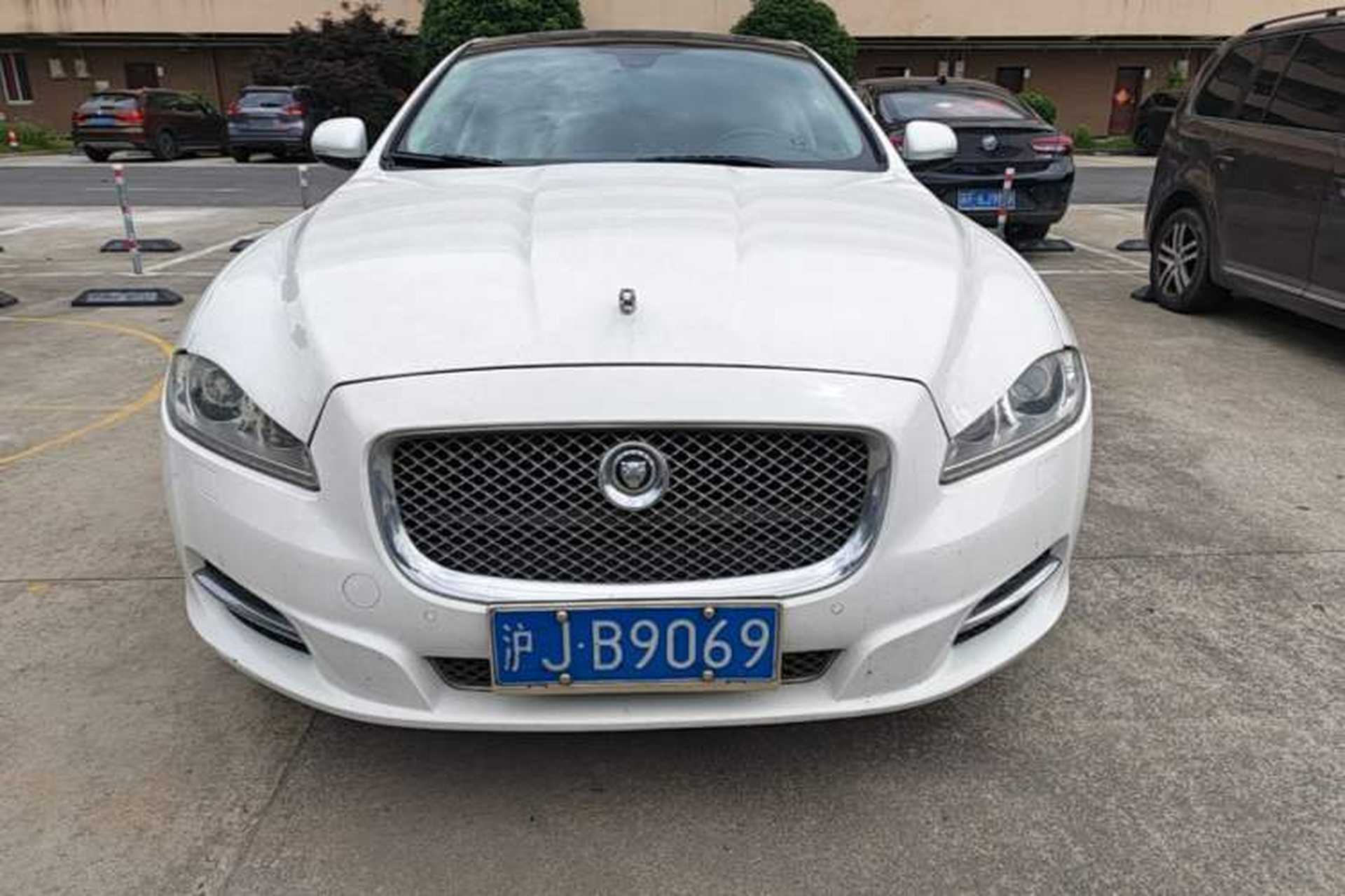 Used Jaguar XJ 2013 XJL 3.0 SC Panoramic Business Edition Front