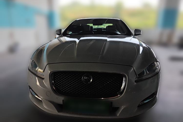 Used Jaguar XJ 2013 XJL 3.0 SC Panoramic Business Edition Front