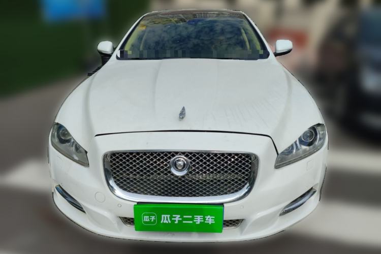 Used Jaguar XJ 2013 XJL 3.0 SC Panoramic Business Edition Front