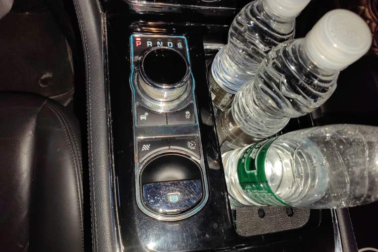 Used Jaguar XJ 2013 XJL 3.0 SC Panoramic Business Edition Gear Lever