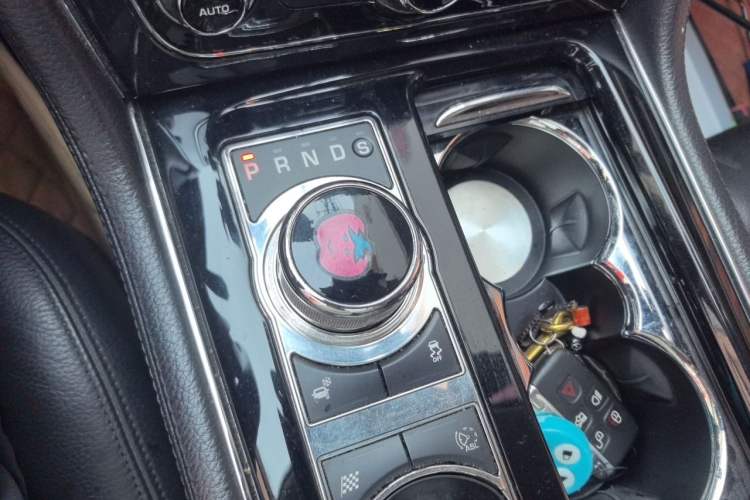 Used Jaguar XJ 2013 XJL 2.0T Elegance Business Edition Gear Lever