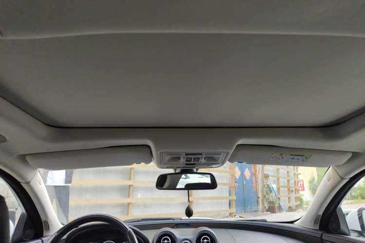 Used Jaguar XJ 2013 XJL 2.0T Elegance Business Edition Headliner
