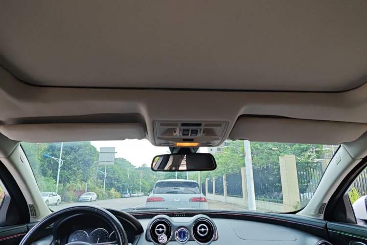 Used Jaguar XJ 2013 XJL 2.0T Elegance Business Edition Headliner