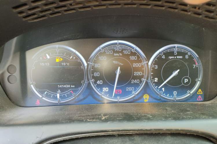 Used Jaguar XJ 2013 XJL 3.0 SC Panoramic Business Edition Instrument Cluster