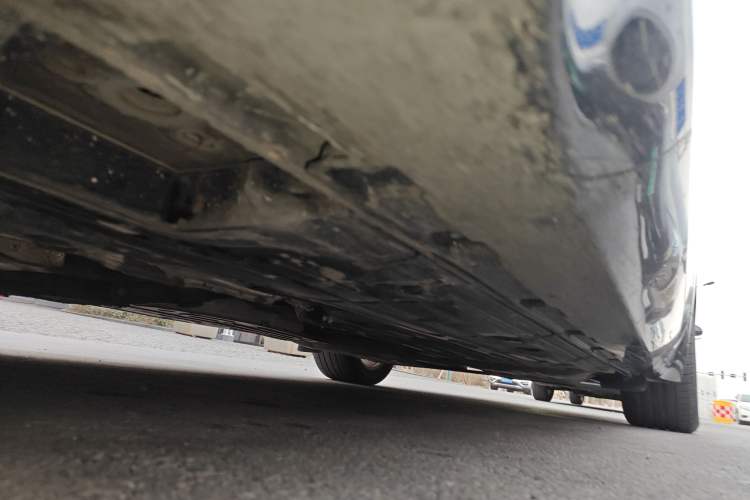 Used Jaguar XJ 2014 XJL 2.0T Two-Wheel-Drive Elegant Business Edition Chassis Front Left