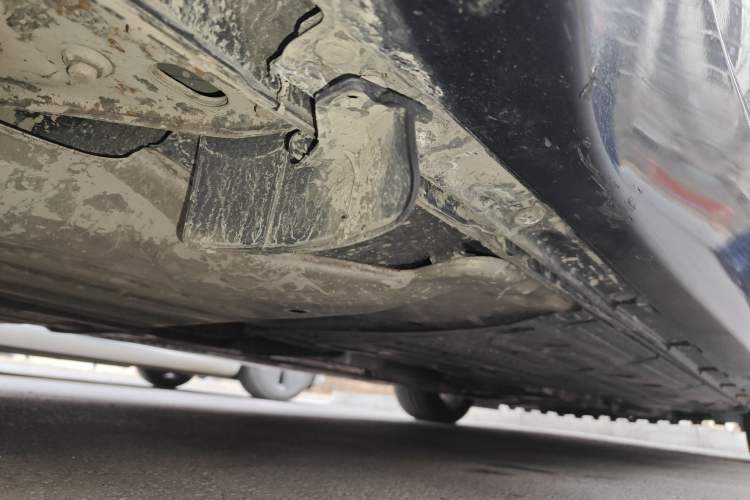 Used Jaguar XJ 2014 XJL 2.0T Two-Wheel-Drive Elegant Business Edition Chassis Rear Right