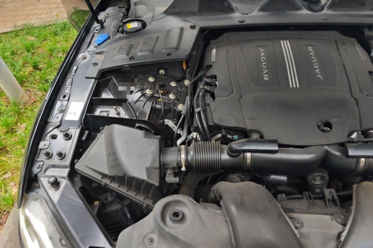 Used Jaguar XJ 2014 XJL 3.0 SC Two-Wheel-Drive Panoramic Business Edition Engine Bay Right