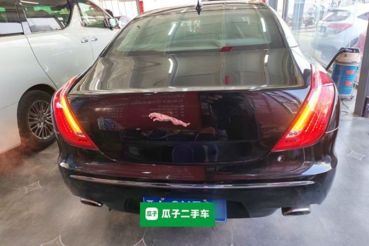 Used Jaguar XJ 2014 XJL 2.0T Two-Wheel-Drive Elegant Business Edition Exterior 4