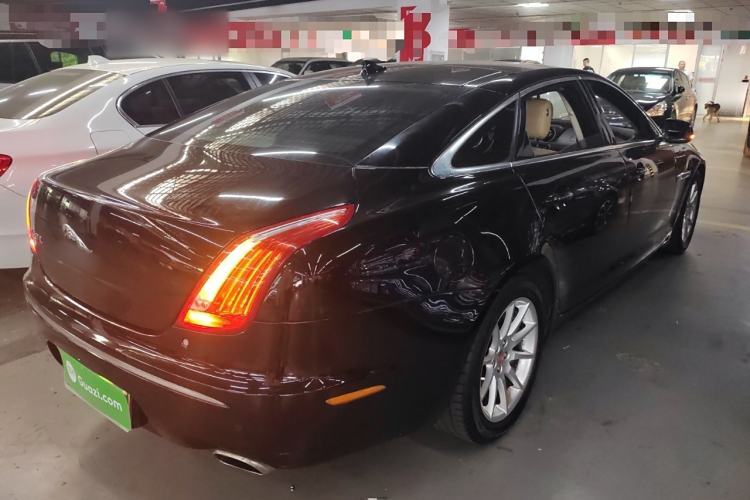 Used Jaguar XJ 2014 XJL 2.0T Two-Wheel-Drive Elegant Business Edition Exterior 5