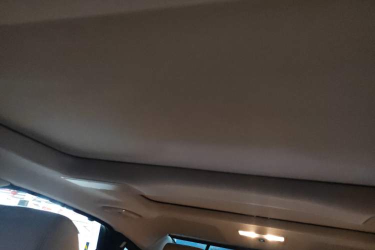 Used Jaguar XJ 2014 XJL 2.0T Two-Wheel-Drive Elegant Business Edition Headliner