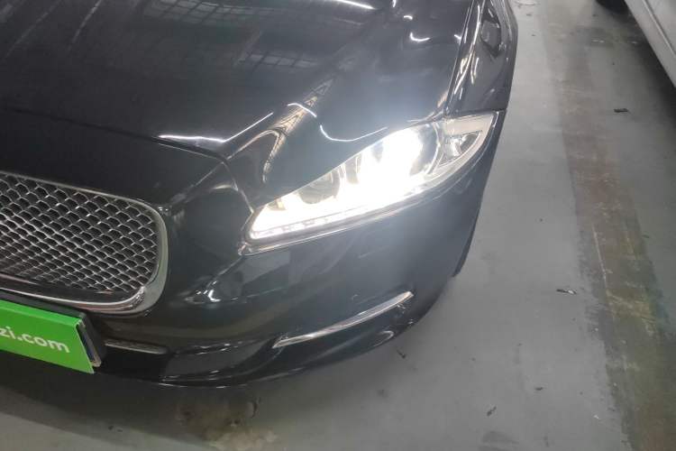 Used Jaguar XJ 2014 XJL 2.0T Two-Wheel-Drive Elegant Business Edition Left Front Headlight