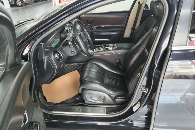 Used Jaguar XJ 2014 XJL 2.0T Two-Wheel-Drive Elegant Business Edition Left Front Seat