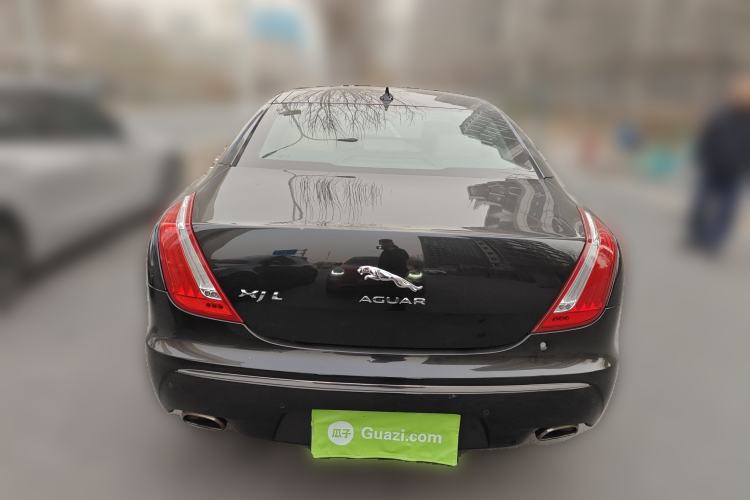 Used Jaguar XJ 2014 XJL 2.0T Two-Wheel-Drive Elegant Business Edition Rear