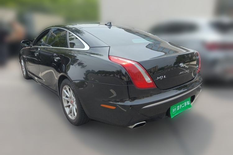 Used Jaguar XJ 2014 XJL 3.0 SC Four-Wheel Drive Panoramic Business Edition Rear Left 45 Deg