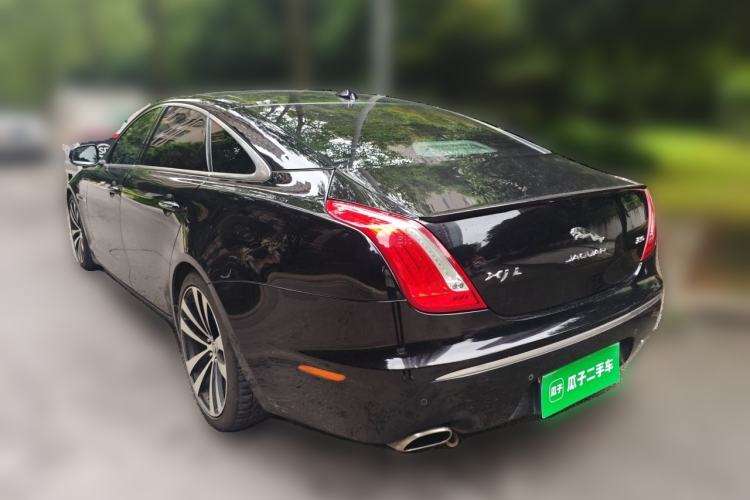 Used Jaguar XJ 2014 XJL 3.0 SC Two-Wheel-Drive Panoramic Business Edition Rear Left 45 Deg