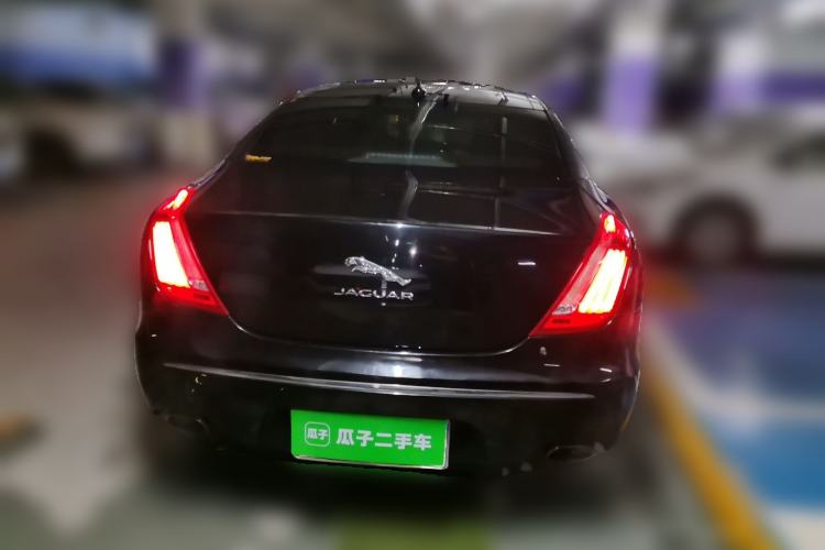Used Jaguar XJ 2014 XJL 2.0T Two-Wheel-Drive Elegant Business Edition Rear