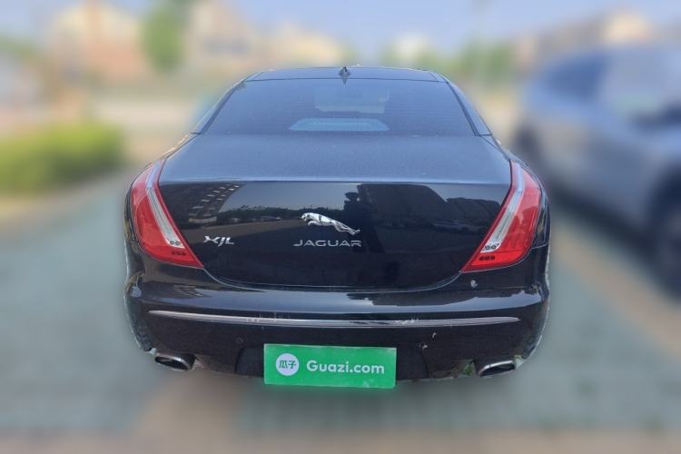 Used Jaguar XJ 2014 XJL 2.0T Two-Wheel-Drive Elegant Business Edition Rear