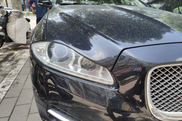 Used Jaguar XJ 2014 XJL 2.0T Two-Wheel Drive Panoramic Business Edition Right Front Headlight
