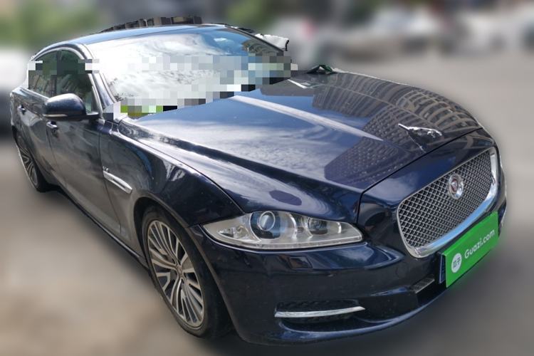 Used Jaguar XJ 2014 XJL 3.0 SC Two-Wheel-Drive Panoramic Business Edition Exterior 2