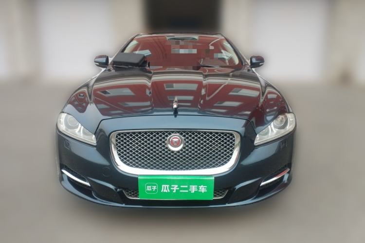 Used Jaguar XJ 2014 XJL 2.0T Two-Wheel Drive Panoramic Business Edition Front