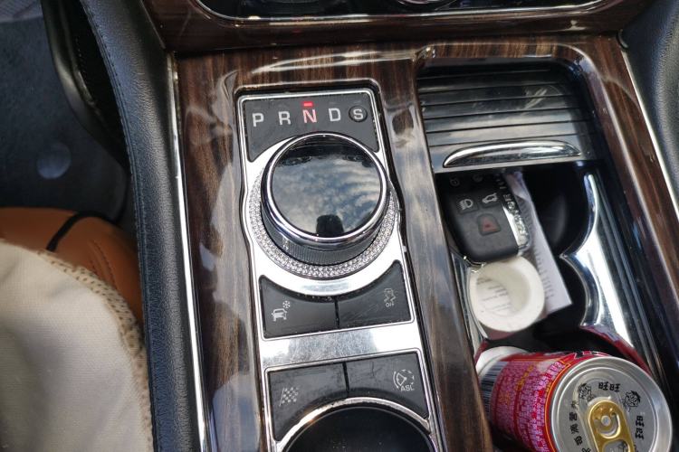 Used Jaguar XJ 2014 XJL 3.0 SC Two-Wheel-Drive Panoramic Business Edition Gear Lever