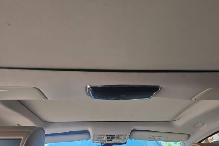 Used Jaguar XJ 2014 XJL 2.0T Two-Wheel Drive Panoramic Business Edition Headliner