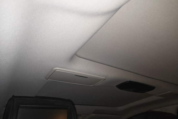 Used Jaguar XJ 2014 XJL 3.0 SC Four-Wheel Drive Panoramic Business Edition Headliner
