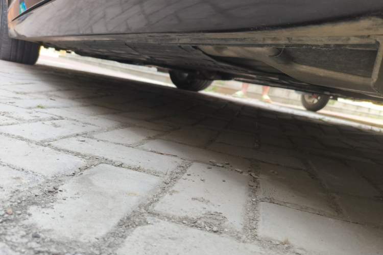 Used Jaguar XJ 2014 XJL 2.0T Two-Wheel-Drive Elegant Business Edition Chassis Rear Left