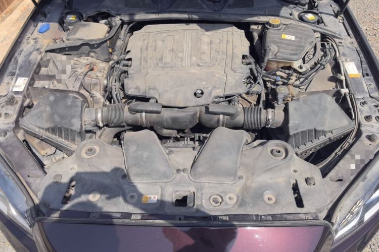 Used Jaguar XJ 2014 XJL 3.0 SC Four-Wheel Drive Prestige Business Edition Engine Bay