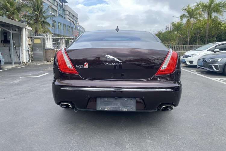 Used Jaguar XJ 2014 XJL 2.0T Two-Wheel-Drive Elegant Business Edition Exterior 5