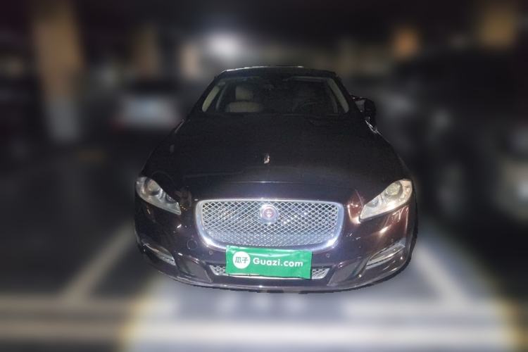 Used Jaguar XJ 2014 XJL 2.0T Two-Wheel Drive Panoramic Business Edition Front