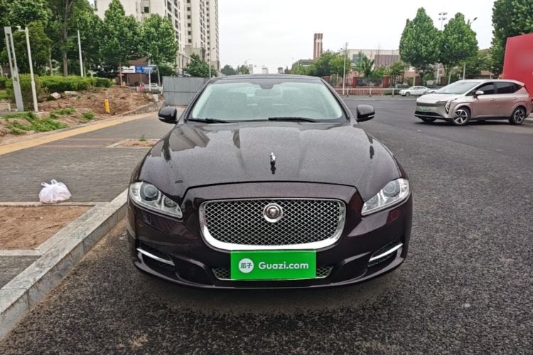 Used Jaguar XJ 2014 XJL 2.0T Two-Wheel Drive Panoramic Business Edition Front