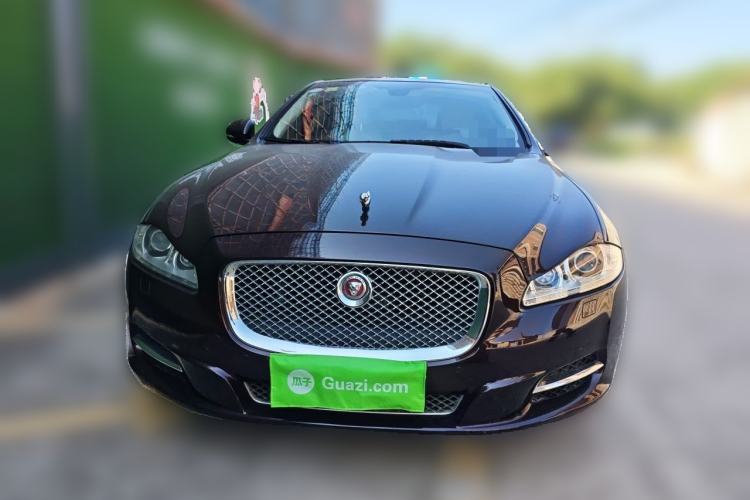 Used Jaguar XJ 2014 XJL 2.0T Two-Wheel Drive Panoramic Business Edition Front