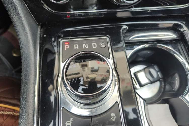 Used Jaguar XJ 2014 XJL 3.0 SC Four-Wheel Drive Panoramic Business Edition Gear Lever
