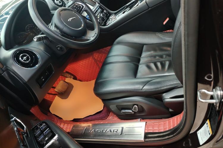 Used Jaguar XJ 2014 XJL 2.0T Two-Wheel-Drive Elegant Business Edition Left Front Seat